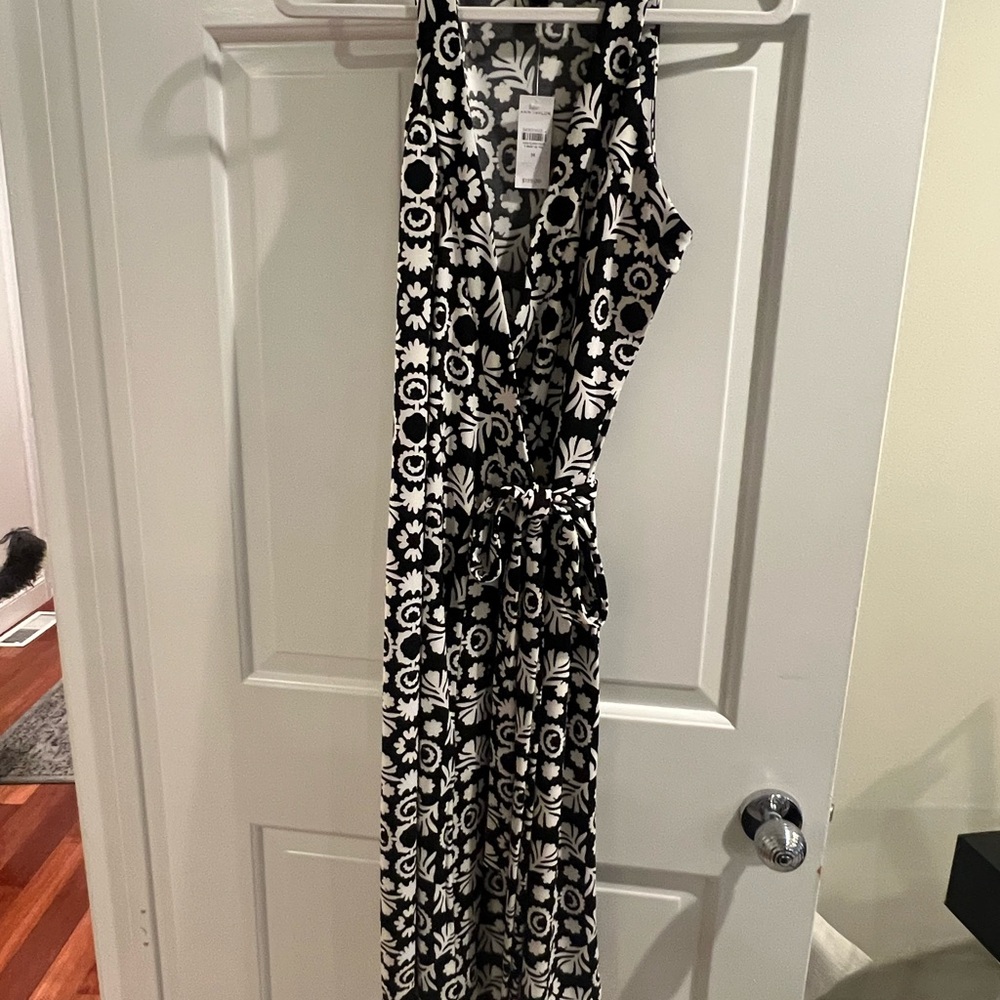 Ann Taylor Black and White Floral Maxi Dress